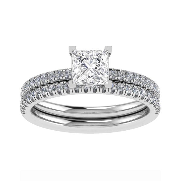 Brooklyn Natural Princess Diamond Sidestone Ring