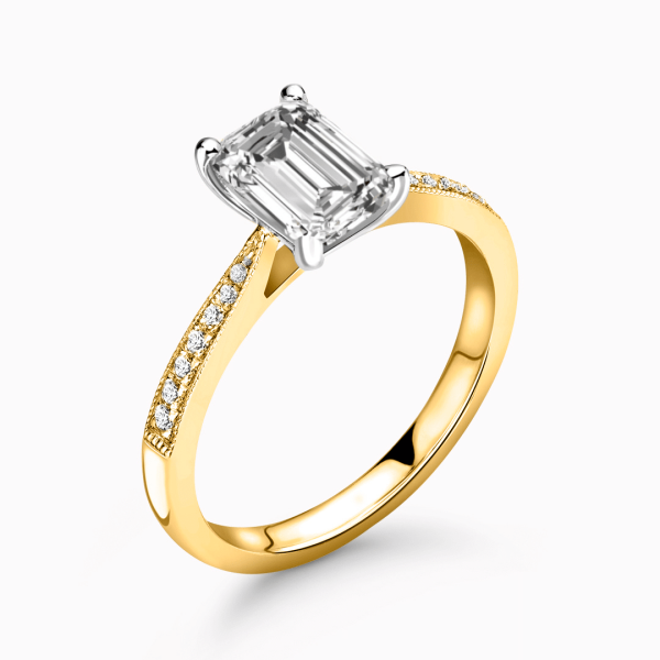 Fernanda Natural Emerald Diamond Sidestone Ring