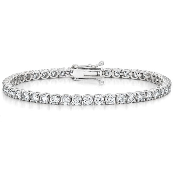 Classic Brilliant Cut Diamond Tennis Bracelet